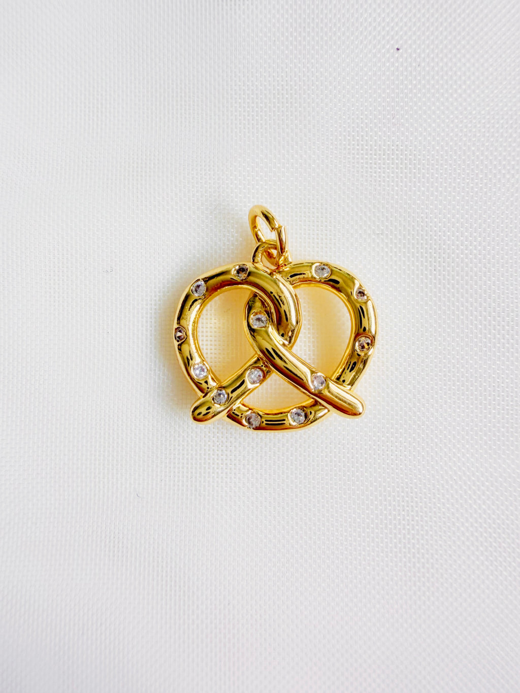 Charm Pretzel