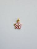 Charm Estrella de Mar Rosada