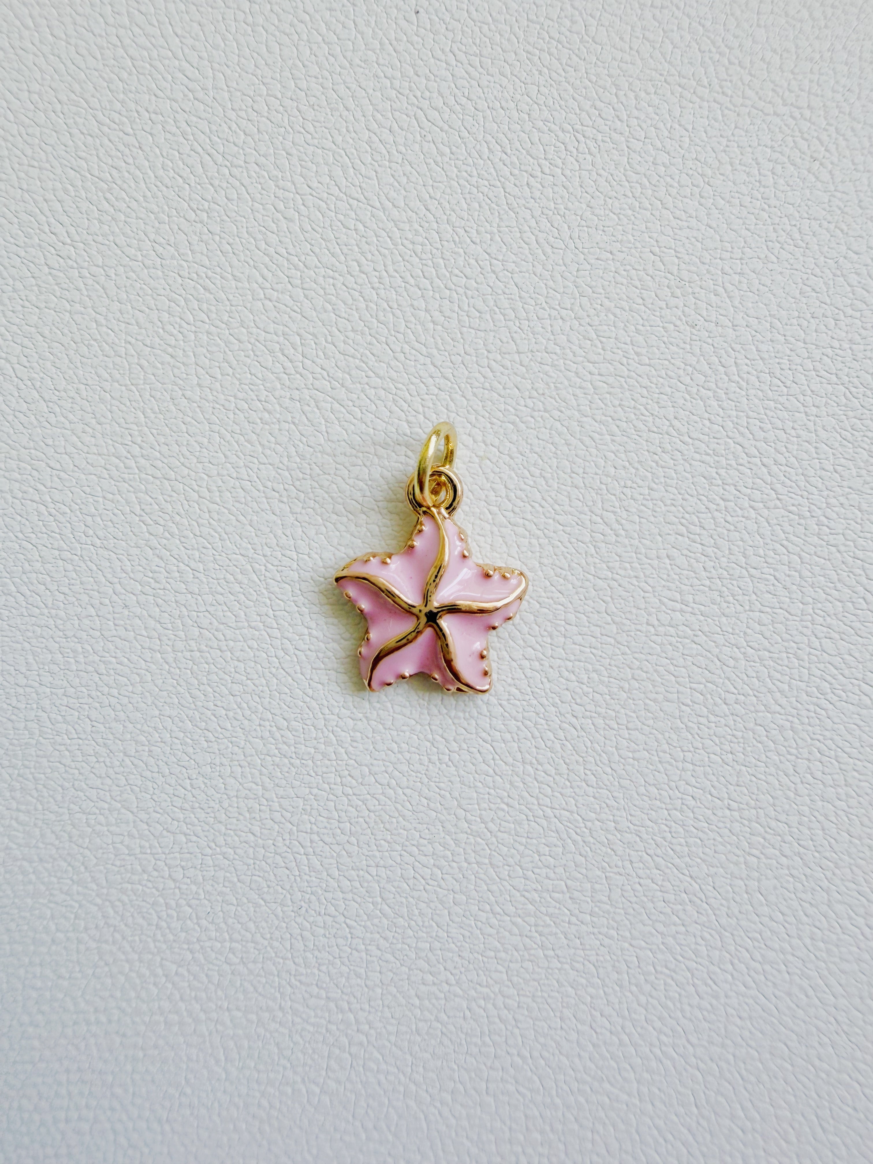 Charm Estrella de Mar Rosada