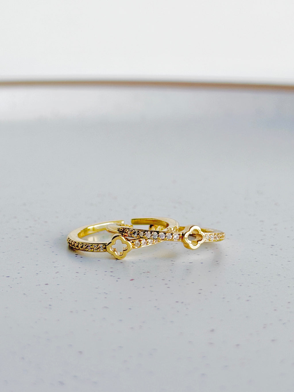 Elia Ring
