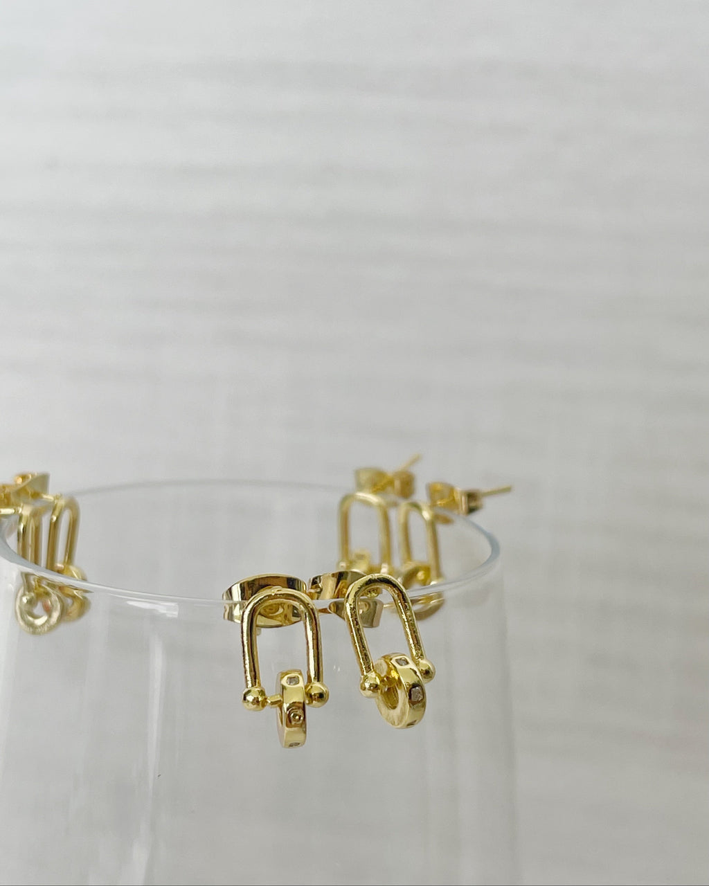 Hera Studs