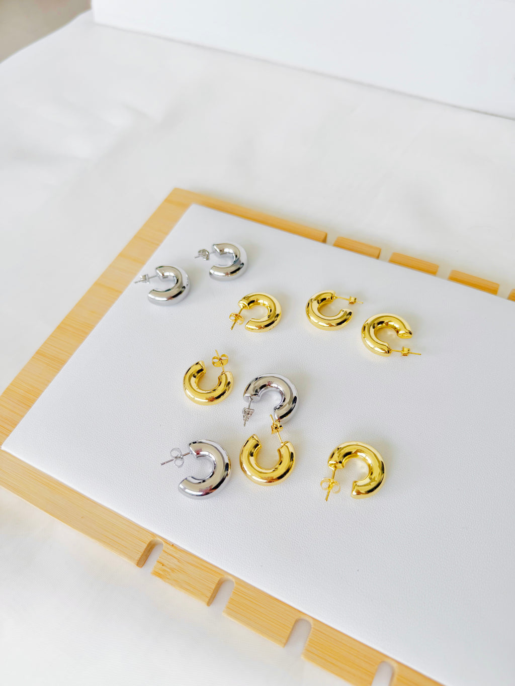 Mila Hoops