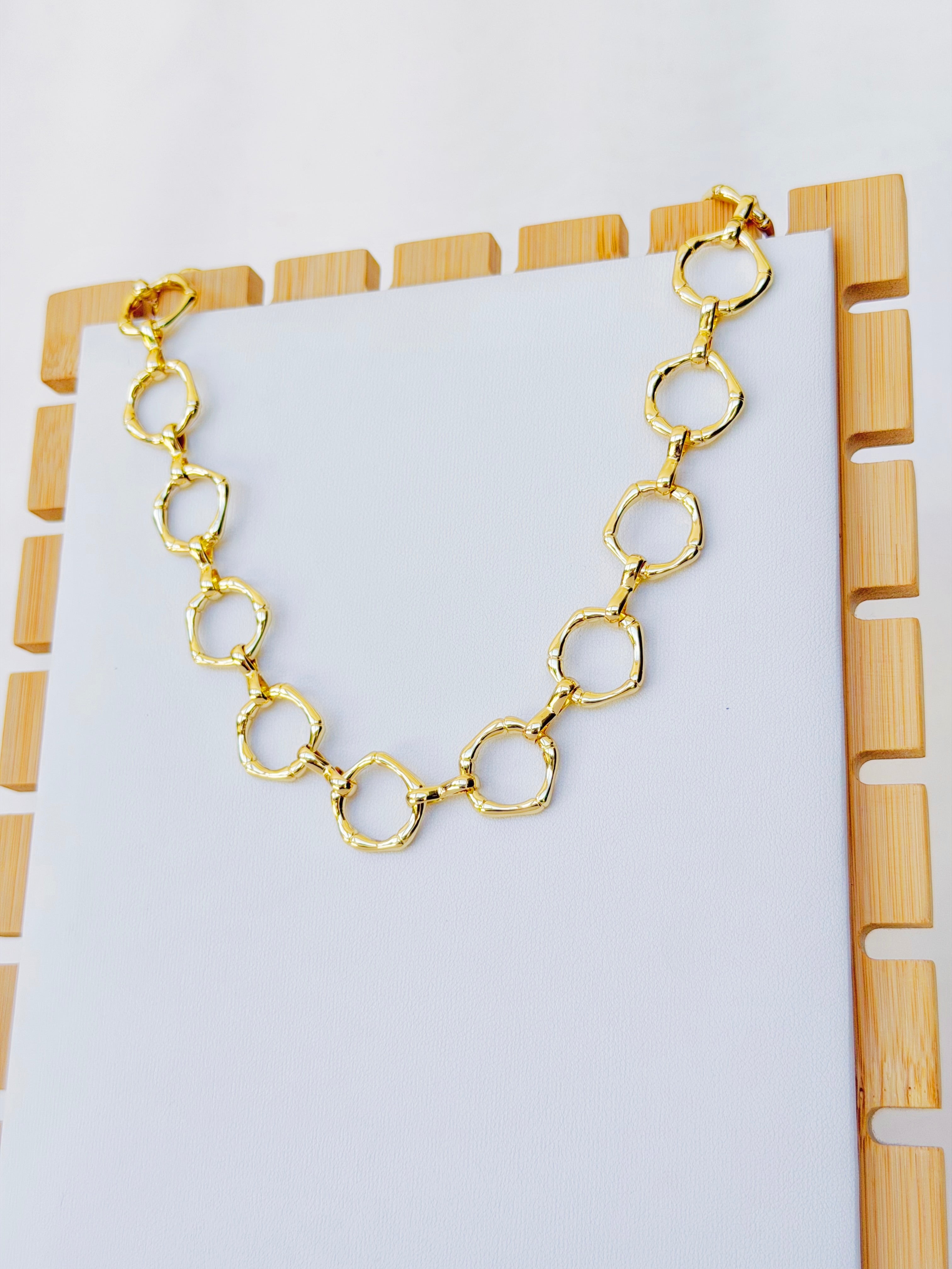 Olea Necklace