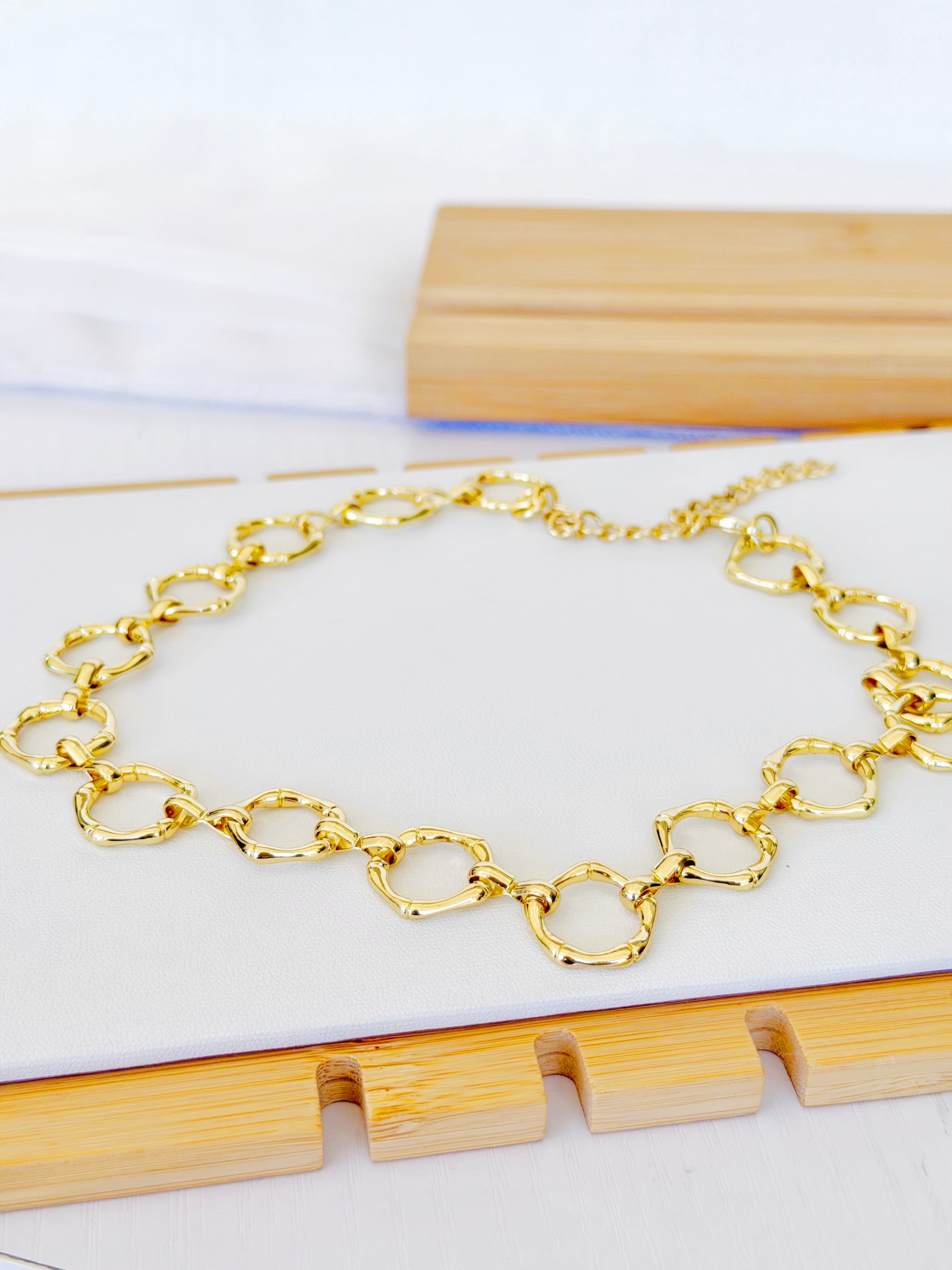 Olea Necklace