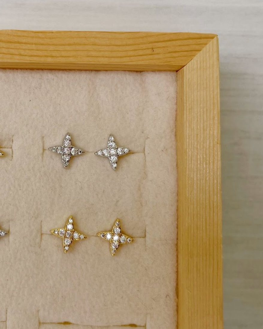 Stella Studs
