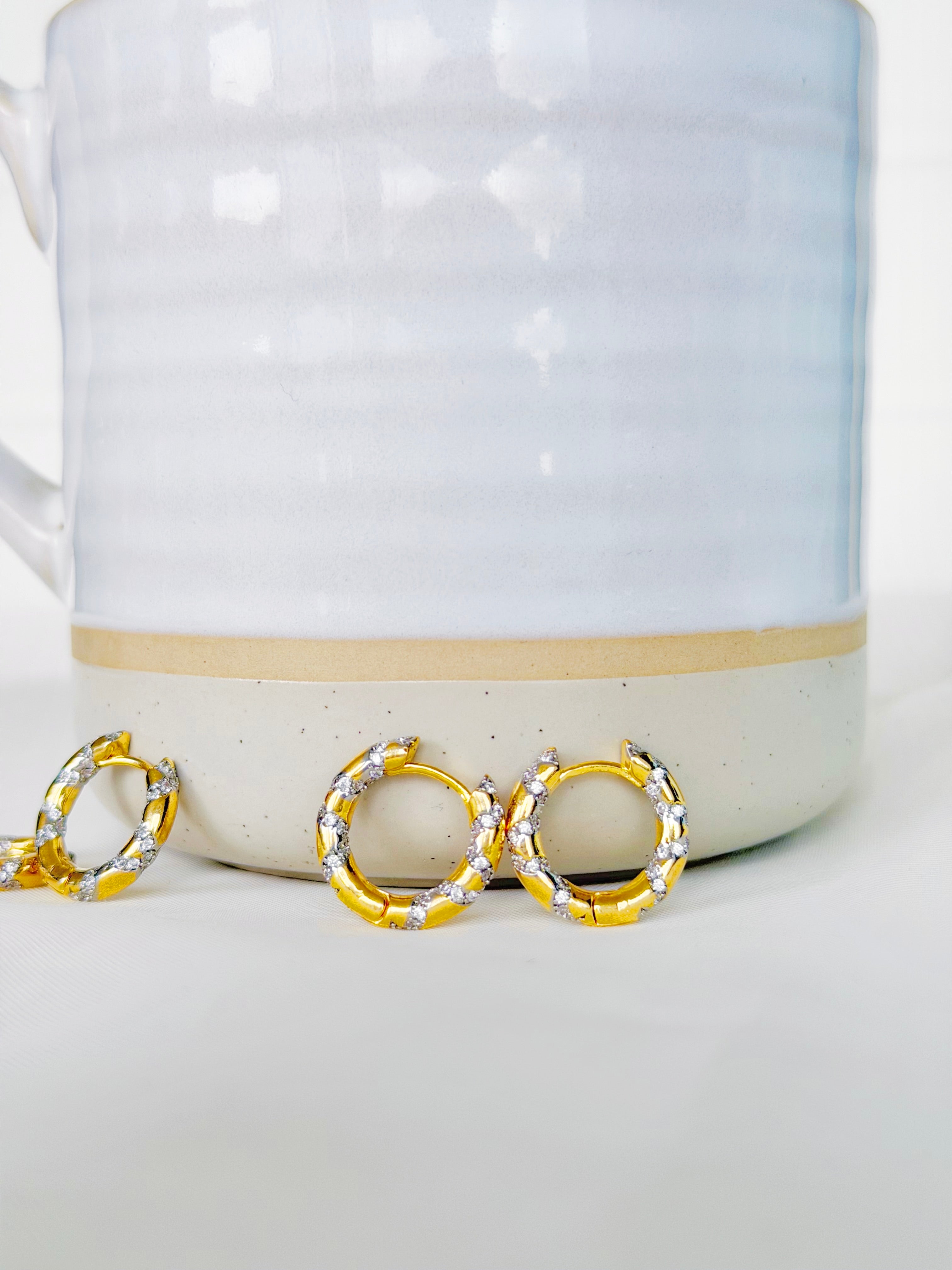 Stella Hoops